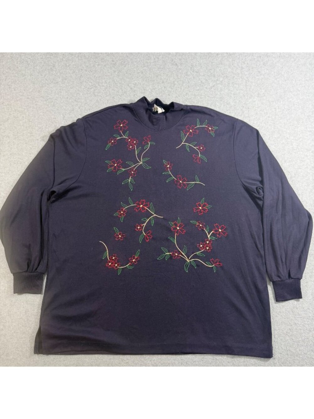 Handmade Women's XL Floral Embroidered Mock Neck Sweatshirt
